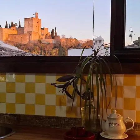 Magical Albaicín- Penthouse Facing Alhambra Palace Apartamento