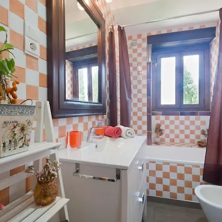 Apartment Penthouse 170 M2 Facing Alhambra & Privateterrace Granada